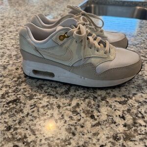 Nike Cream and Gray Kids Sneakers